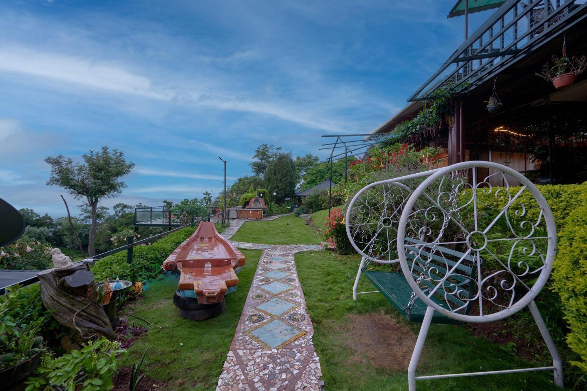 De Rock Jungle Living Resort Кунур Экстерьер фото